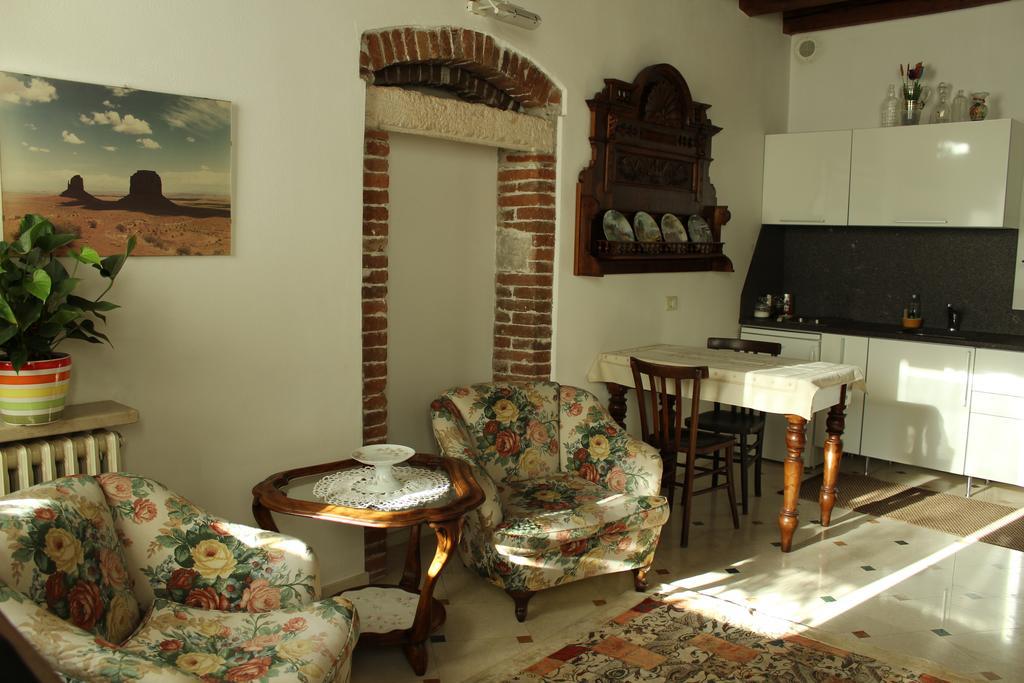 Residenza Carducci Centro Storico Apartamento Verona Quarto foto