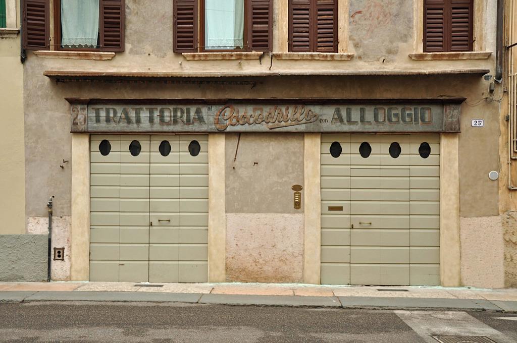 Residenza Carducci Centro Storico Apartamento Verona Quarto foto